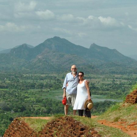 Kassapa Home Stay Sigiriya Exterior photo